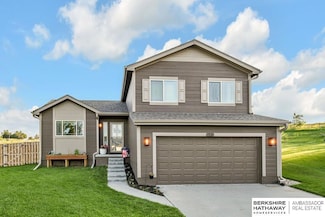 7510 N 143rd Avenue Cir, Omaha, NE 68142