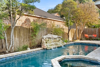 13746 Bluff Villas Ct, San Antonio, TX 78216
