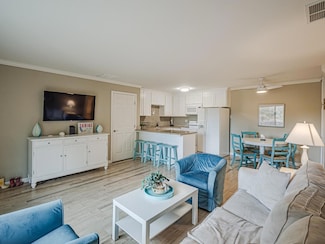 755 14th Ave Unit 515, Santa Cruz, CA 95062