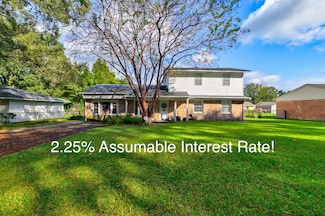 136 Blossom St, Goose Creek, SC 29445