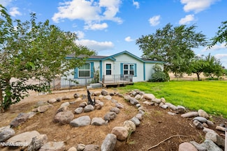 10100 Coleman Ln, Silver Springs, NV 89429