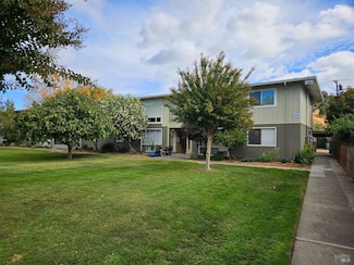 1056 Los Gamos Rd Unit C, San Rafael, CA 94903