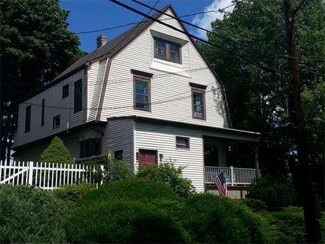 9 Garland St, Chelsea, MA 02150