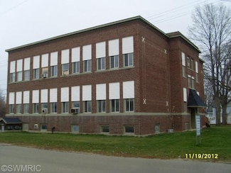 201 Grand St, Springport, MI 49284