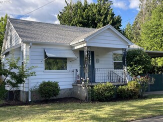 5421 SE Long St, Portland, OR 97206