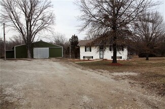 3467 Cumberland Rd, Bates City, MO 64011