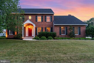 3833 Pamay Dr, Mechanicsburg, PA 17050