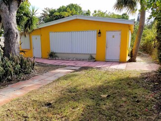 380 Lancaster St, Boca Raton, FL 33487