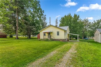 532 W Texas Ave, Sebring, OH 44672