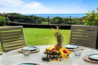 95-788 Ninole Loop Rd Unit 15, Naalehu, HI 96772