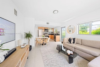 1050 7th St Unit 10503, Miami Beach, FL 33139