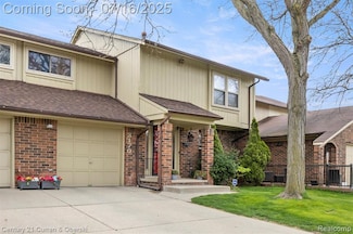 3170 Woods Cir, Detroit, MI 48207