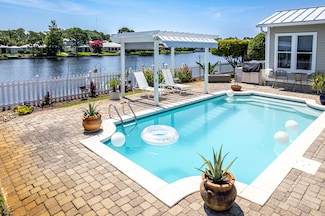 2077 Olde Towne Ave, Miramar Beach, FL 32550