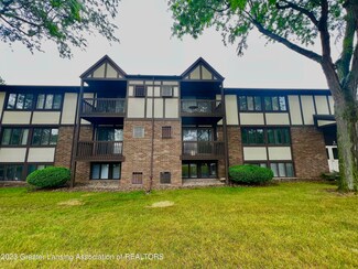 6165 Innkeepers Ct Unit 79, East Lansing, MI 48823