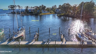 414 Whittaker Point Rd Unit W-7, Oriental, NC 28571