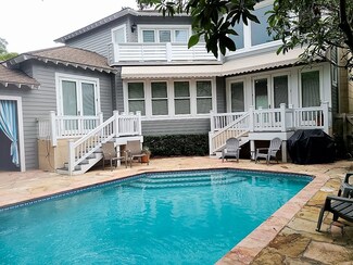 4329 12th St, Saint Simons Island, GA 31522