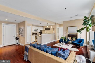 1811 Chestnut St Unit 405, Philadelphia, PA 19103
