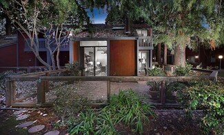 325 Cypress Point Dr, Mountain View, CA 94043