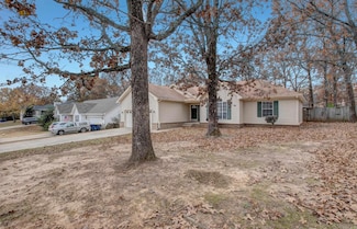 1075 Highland Blvd, Cabot, AR 72023