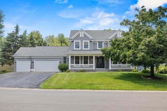 13 Echo Lake Blvd, Saint Paul, MN 55115