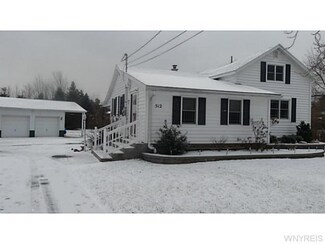 512 Main Rd, Corfu, NY 14036