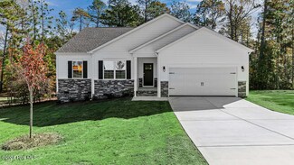 3041 Platinum Cir, West End, NC 27376