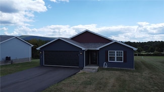 160 Brownfield Ln, Uniontown, PA 15401