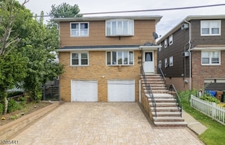 514 E Elm St, Linden, NJ 07036