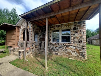 3472 Highway 71 N, Mena, AR 71953