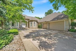6522 Stockwell Dr, Indianapolis, IN 46237