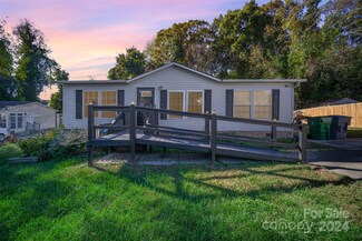 10013 Earney Dr, Charlotte, NC 28214