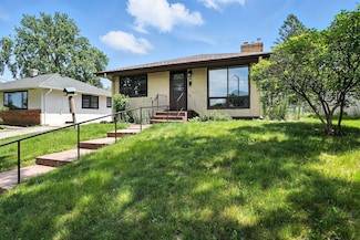 1464 Kent St, Saint Paul, MN 55117