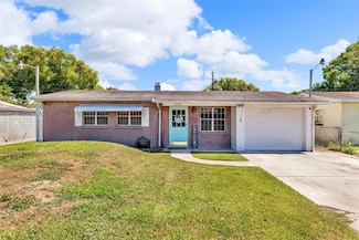 1043 Pineview Place, Lakeland, FL 33801