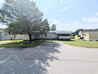 16 Corey Mhh, Littleton, NH 03561