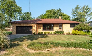 7392 Ward Rd, Cleveland, OH 44134