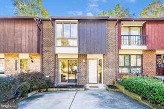 10265 Windstream Dr, Columbia, MD 21044