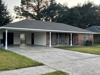 304 Joy St, Lafayette, LA 70501