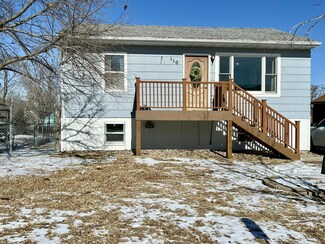 110 E Wandel Ave, Fort Pierre, SD 57532