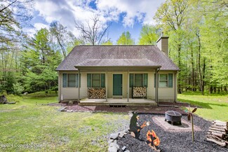 172 Christopher Way, Hawley, PA 18428