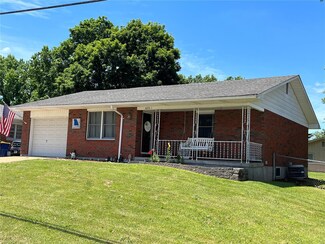615 S Washington Ave, Union, MO 63084
