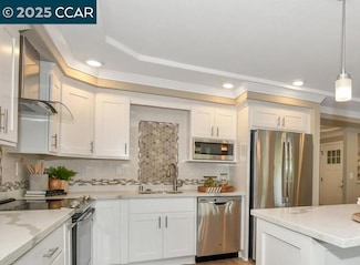 3410 Tice Creek Dr Unit 12, Walnut Creek, CA 94595