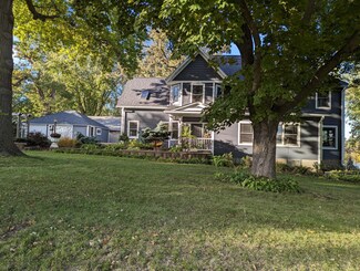 905 Lakeview Blvd, Albert Lea, MN 56007