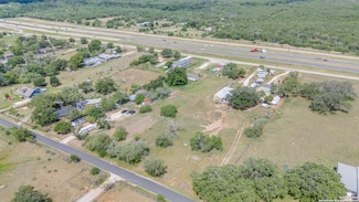 18385 Southton Rd, Elmendorf, TX 78112