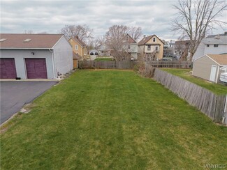 24 Roswell Ave, Buffalo, NY 14207