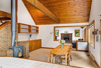 337 W 3rd St, Northport, MI 49670
