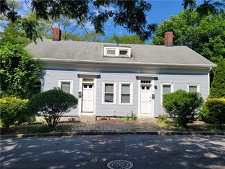 51 Maple St, Cranston, RI 02910