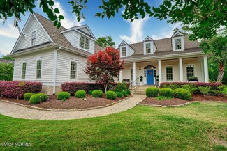 437 Moss Tree Dr, Wilmington, NC 28405