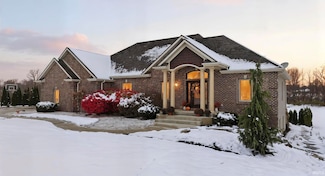 17921 Lochner Rd, Spencerville, IN 46788