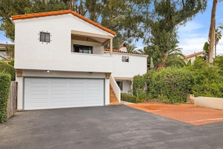 521 E Anapamu St Unit 2, Santa Barbara, CA 93103