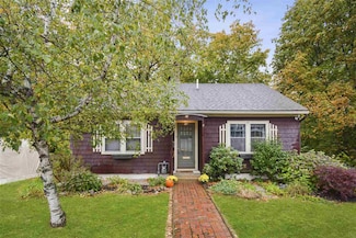 54 Bow St, Concord, NH 03301